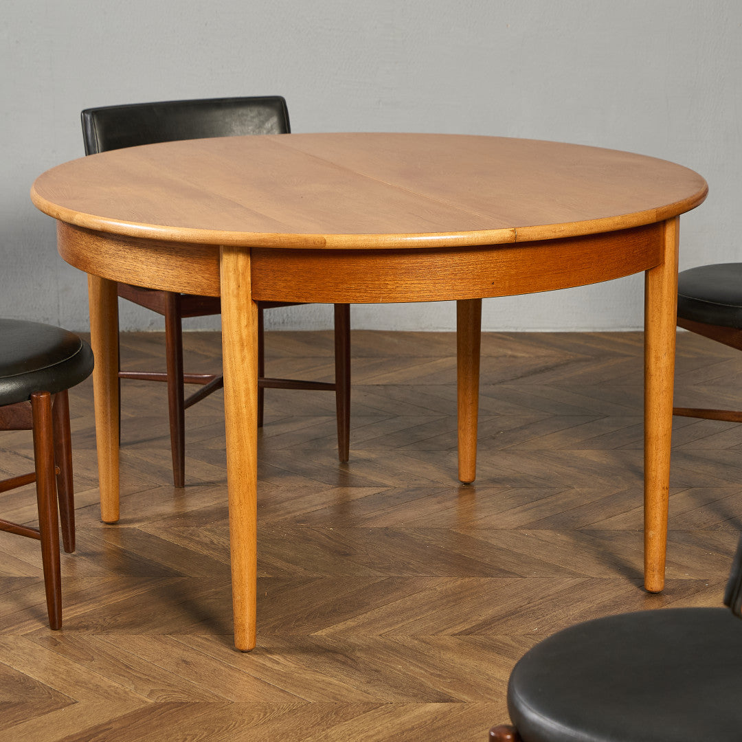 ヴィンテージ エクステンション ラウンドダイニングテーブル