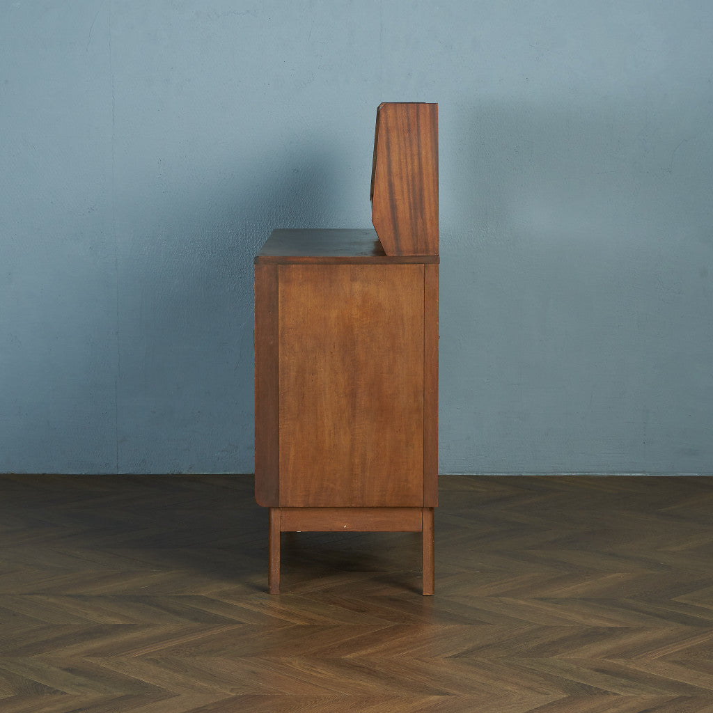 ヴィンテージ ハイサイドボード