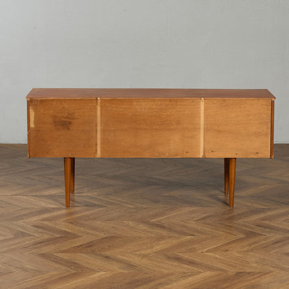 イギリス ヴィンテージ サイドボード