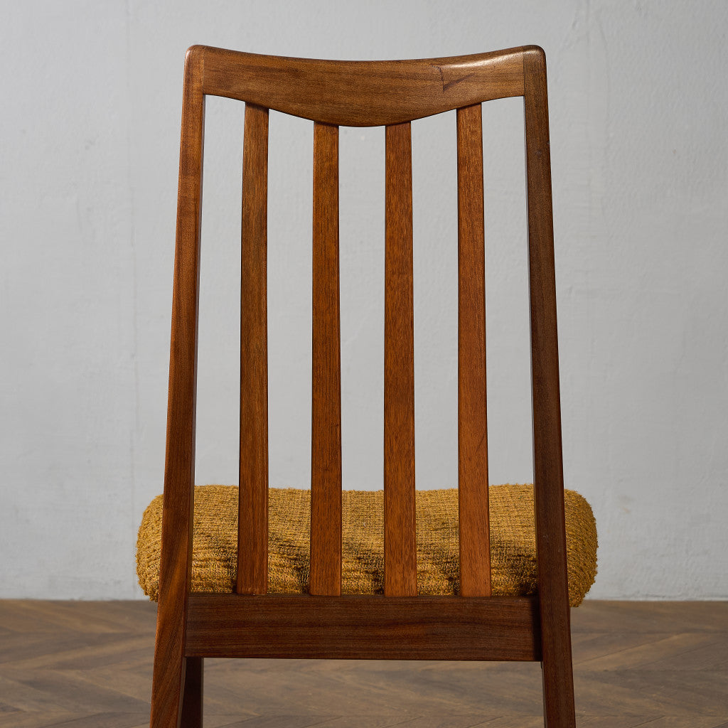 スラットバックチェア (4540)