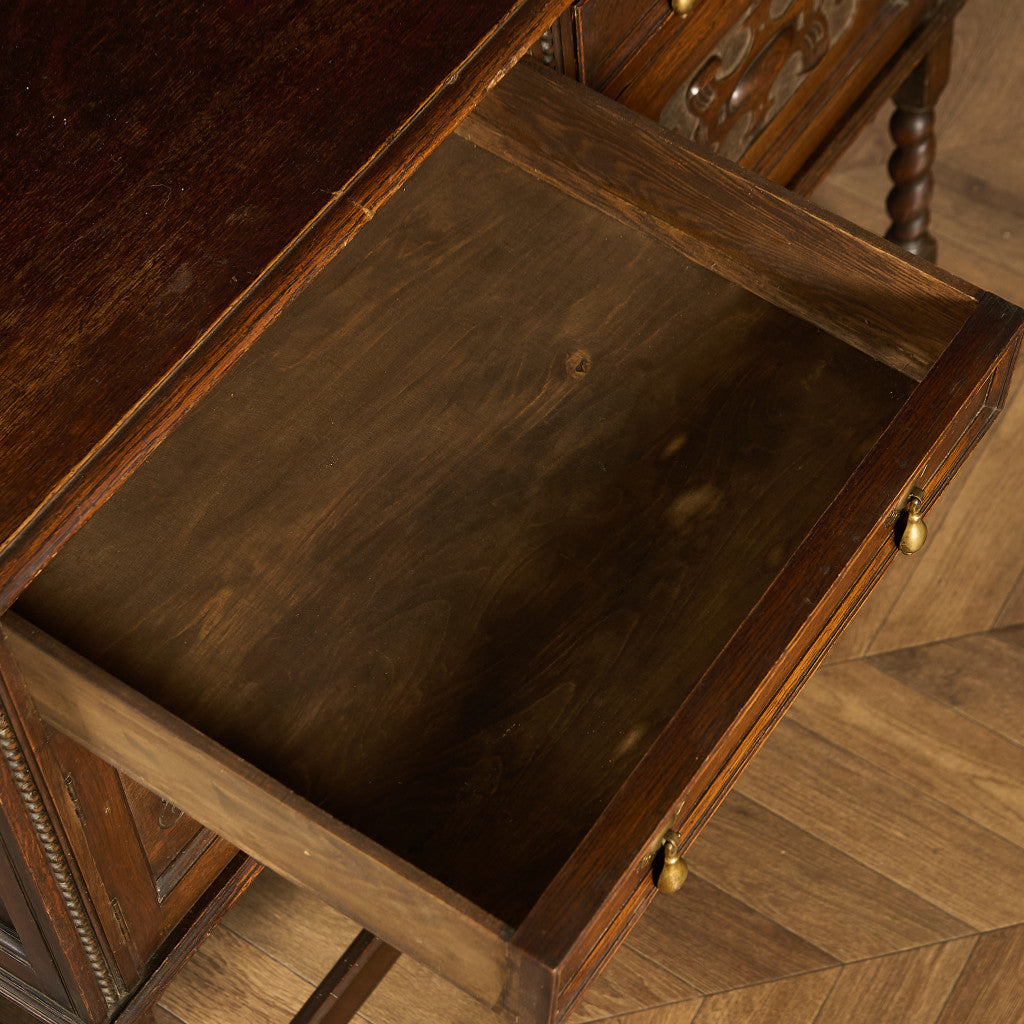 英国 クラシック ウェルシュドレッサー  食器棚