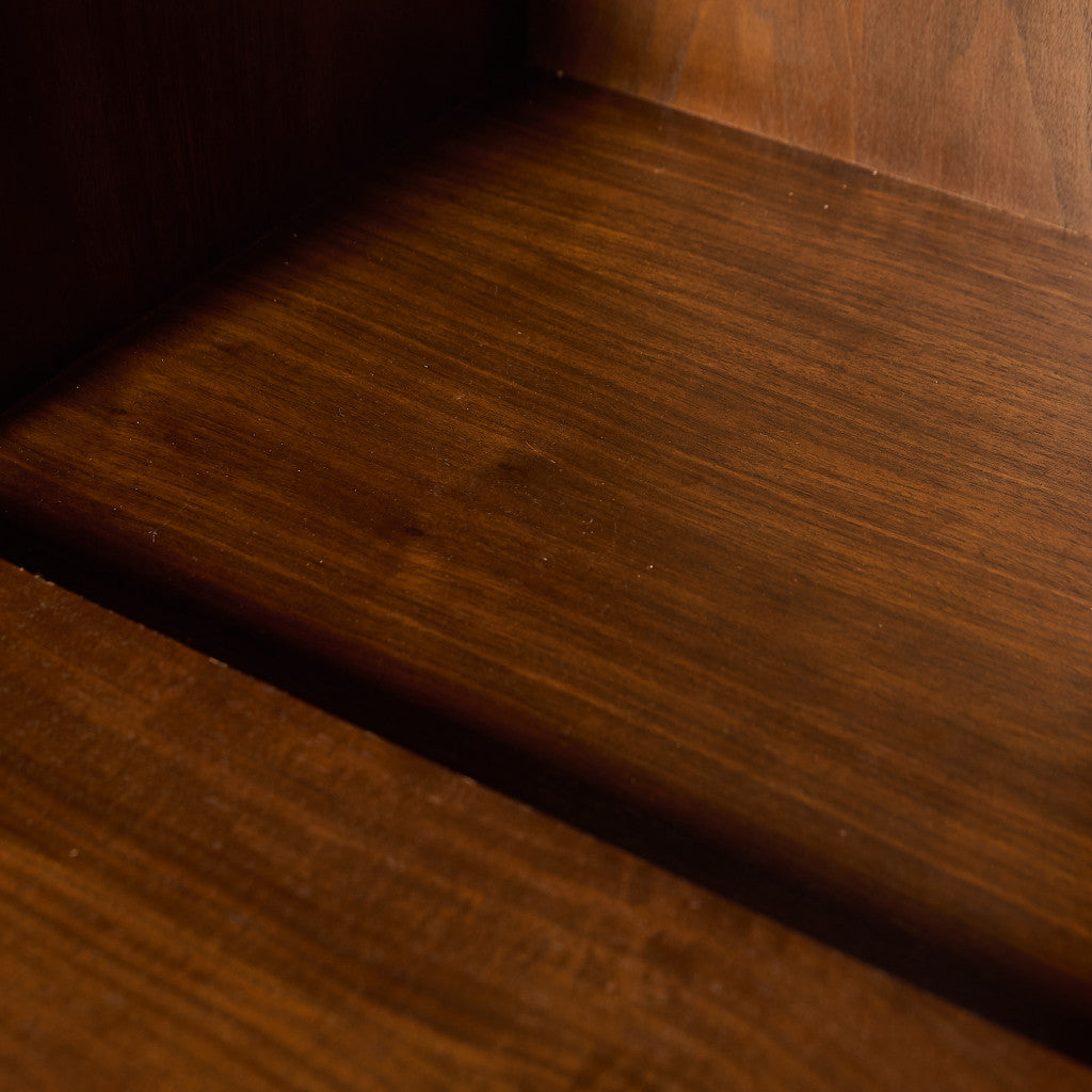 英国 ヴィンテージ カップボード