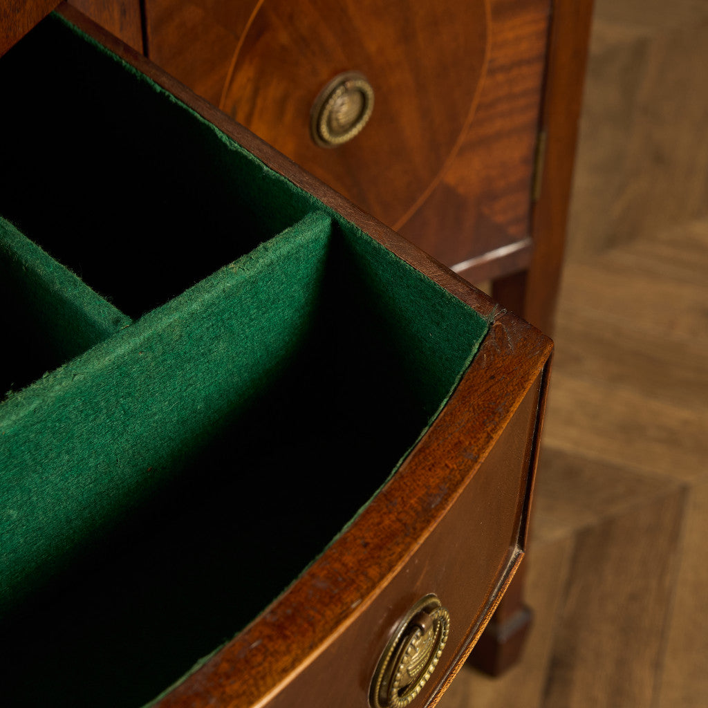 英国クラシック サイドボード