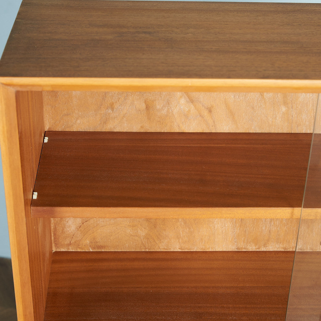 ヴィンテージ ガラスキャビネット