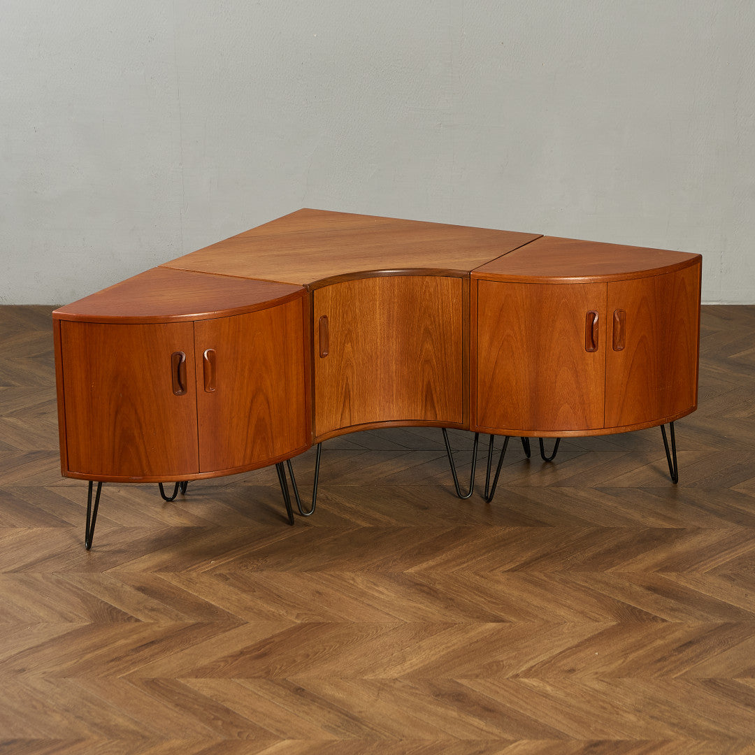 Fresco コーナーキャビネット 3点セット カスタム アイアン ヘアピンレッグ