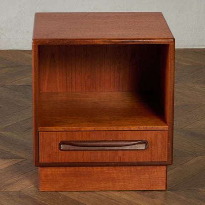 Fresco ナイトテーブル