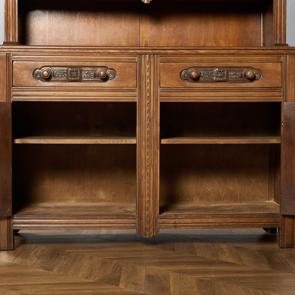 Gomme Furniture Wycombe ガラス キャビネット