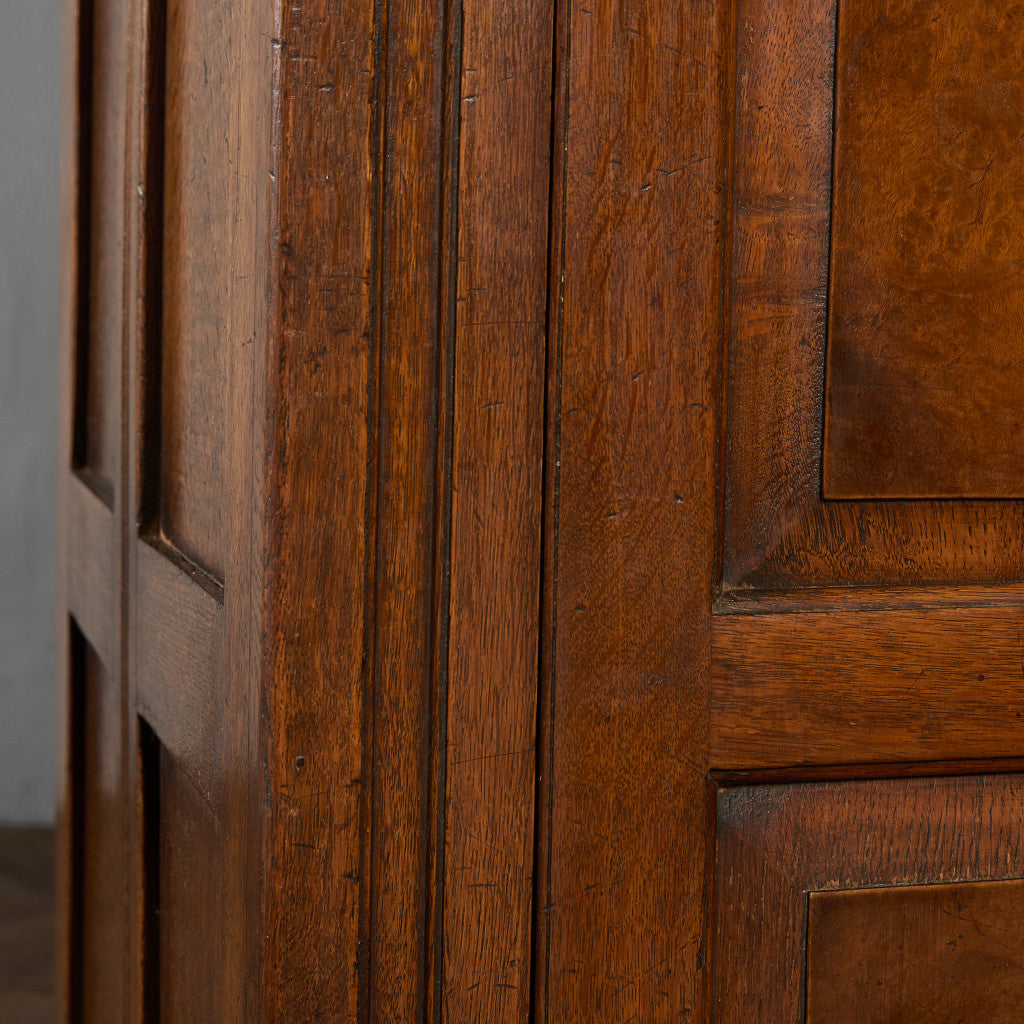 英国 クラシック ワードロープ