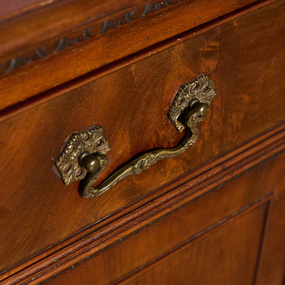 英国 クラシック ウォールナット サイドボード