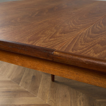 ヴィンテージ エクステンション オーバルダイニングテーブル