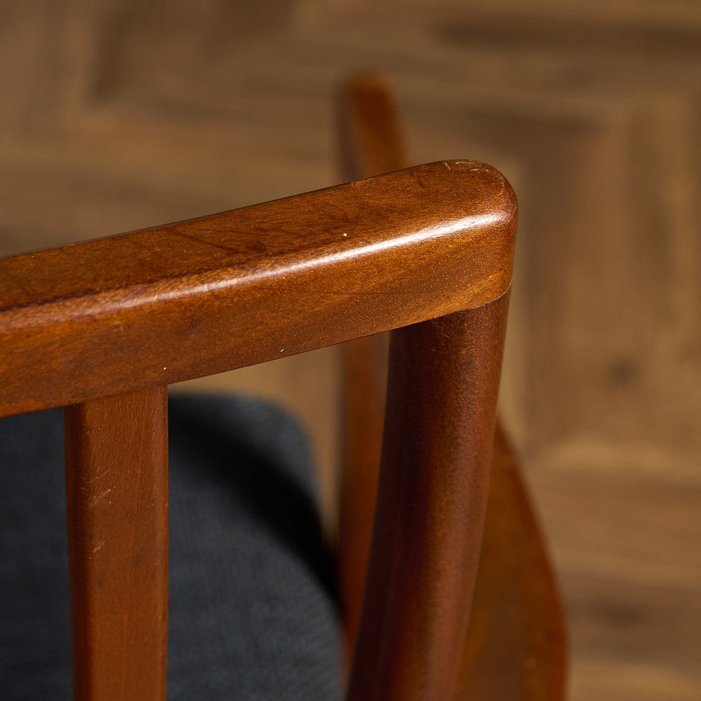 ヴィンテージ アームチェア 座面張替え済み