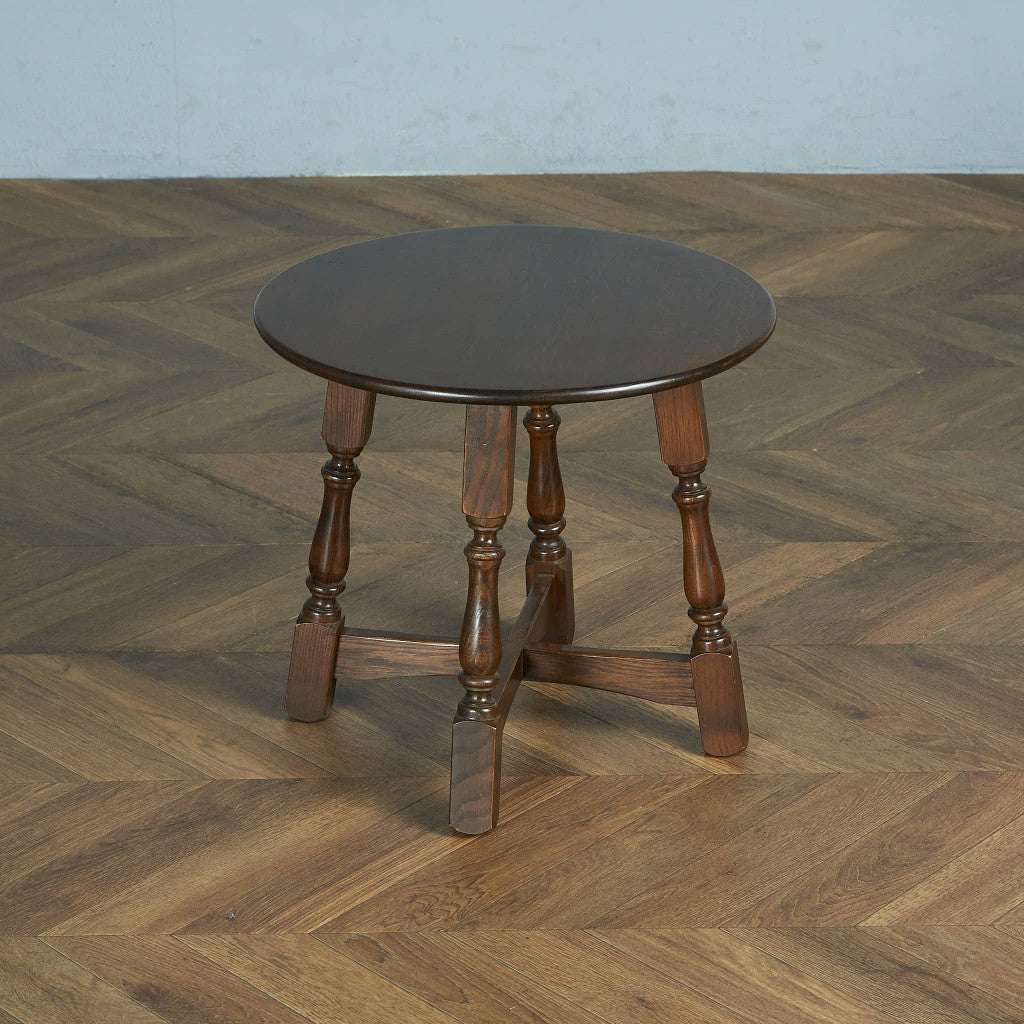 British classic oak side table #83834