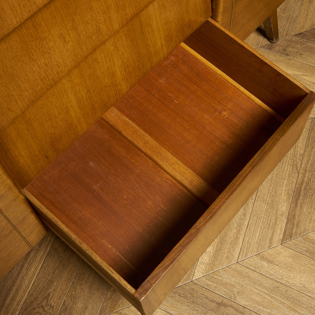 英国ヴィンテージ サイドボード