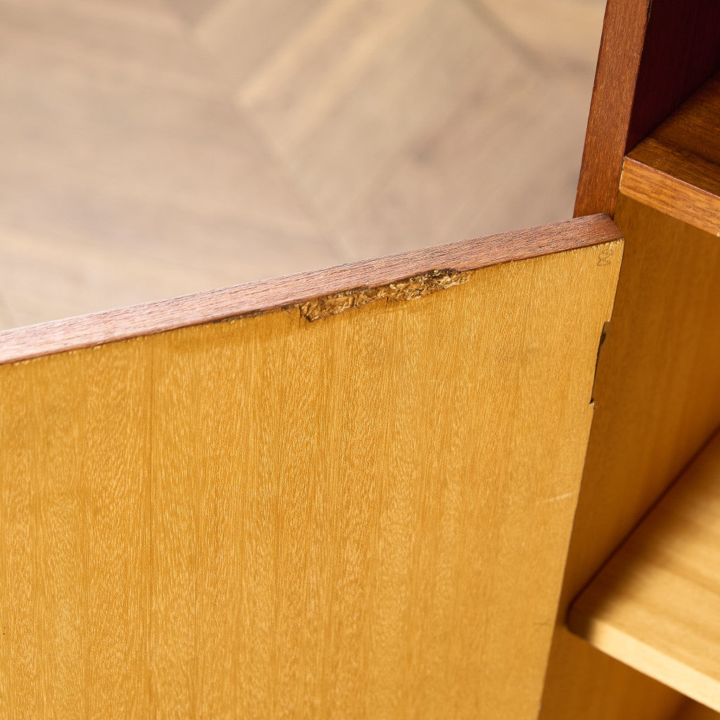 英国 ヴィンテージ キャビネット