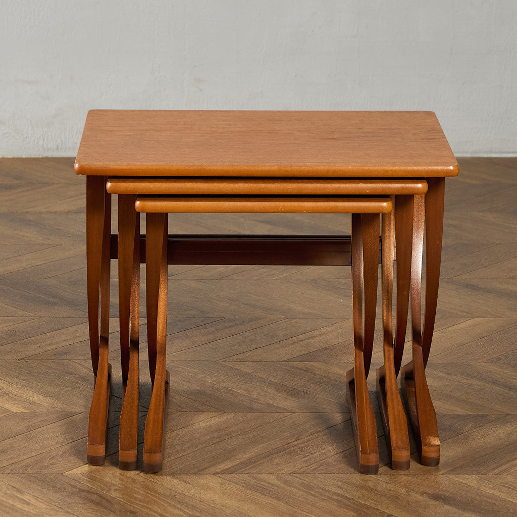 ネイサン Nathan ネストテーブル #96726