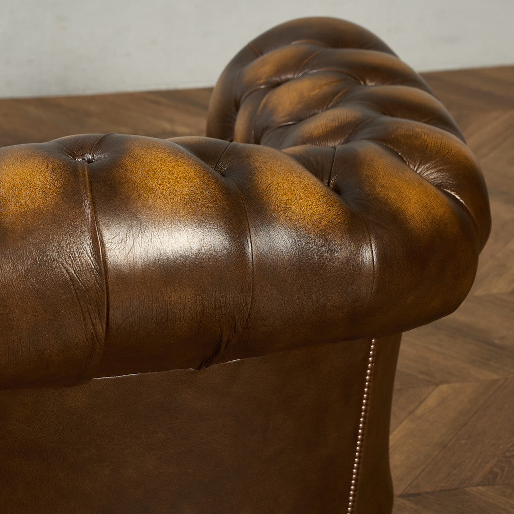 英国 クラシック チェスターフィールド ソファ