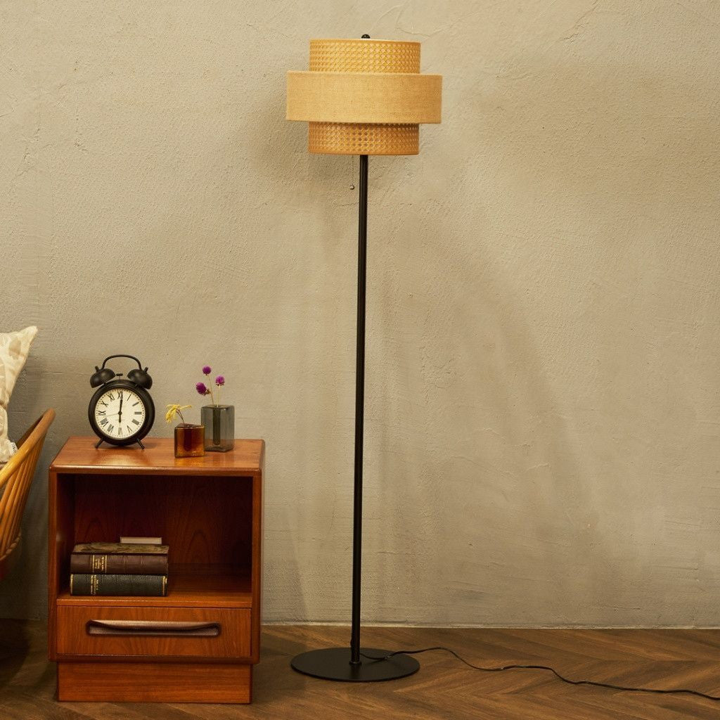 RIEDEN FLOOR LAMP