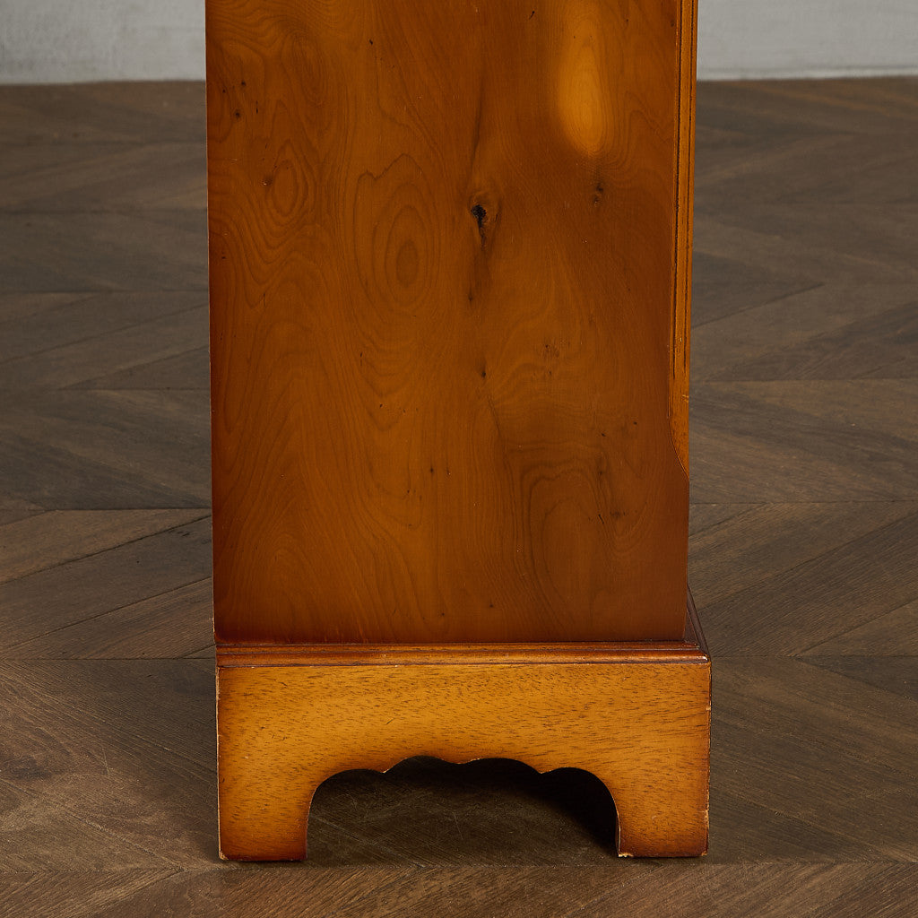 英国 クラシック サイドキャビネット