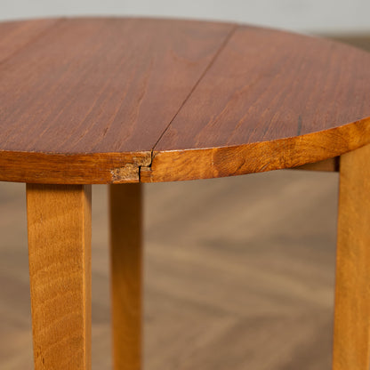 Novy Domov社 Poul Hundevad ネストテーブル