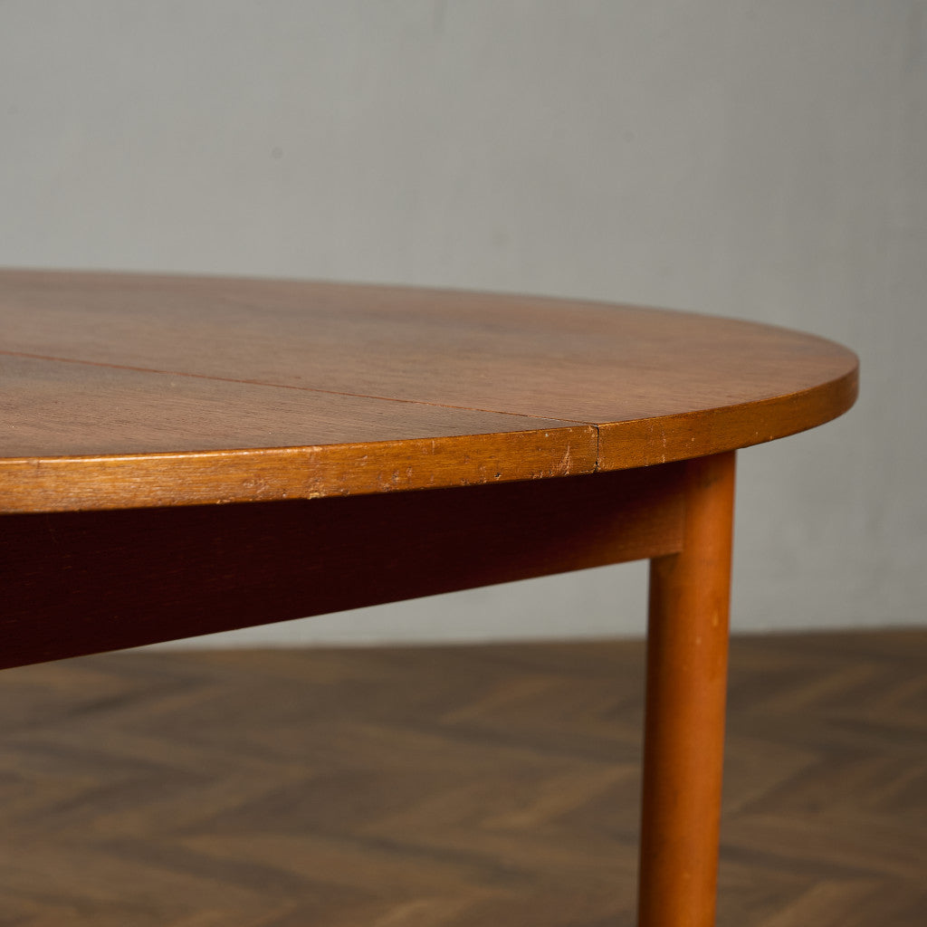 英国 ヴィンテージ ラウンド ダイニングテーブル
