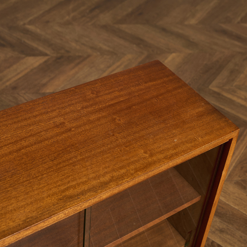 モーリス オブ グラスゴー Morris of Glasgow Cumbrae ヴィンテージ ナロー ガラス ブックケース 食器棚 #94361