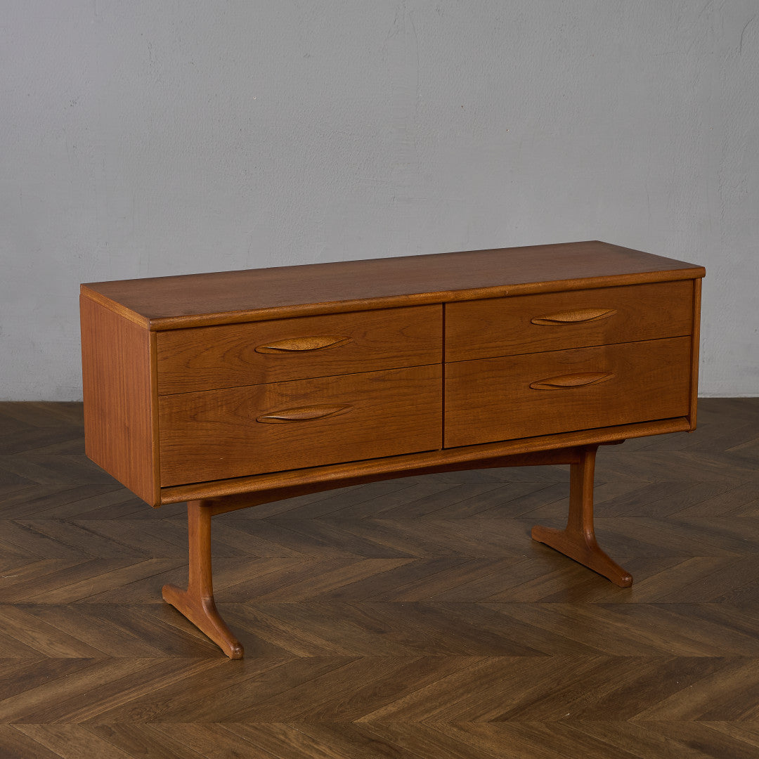 ヴィンテージ サイドボード