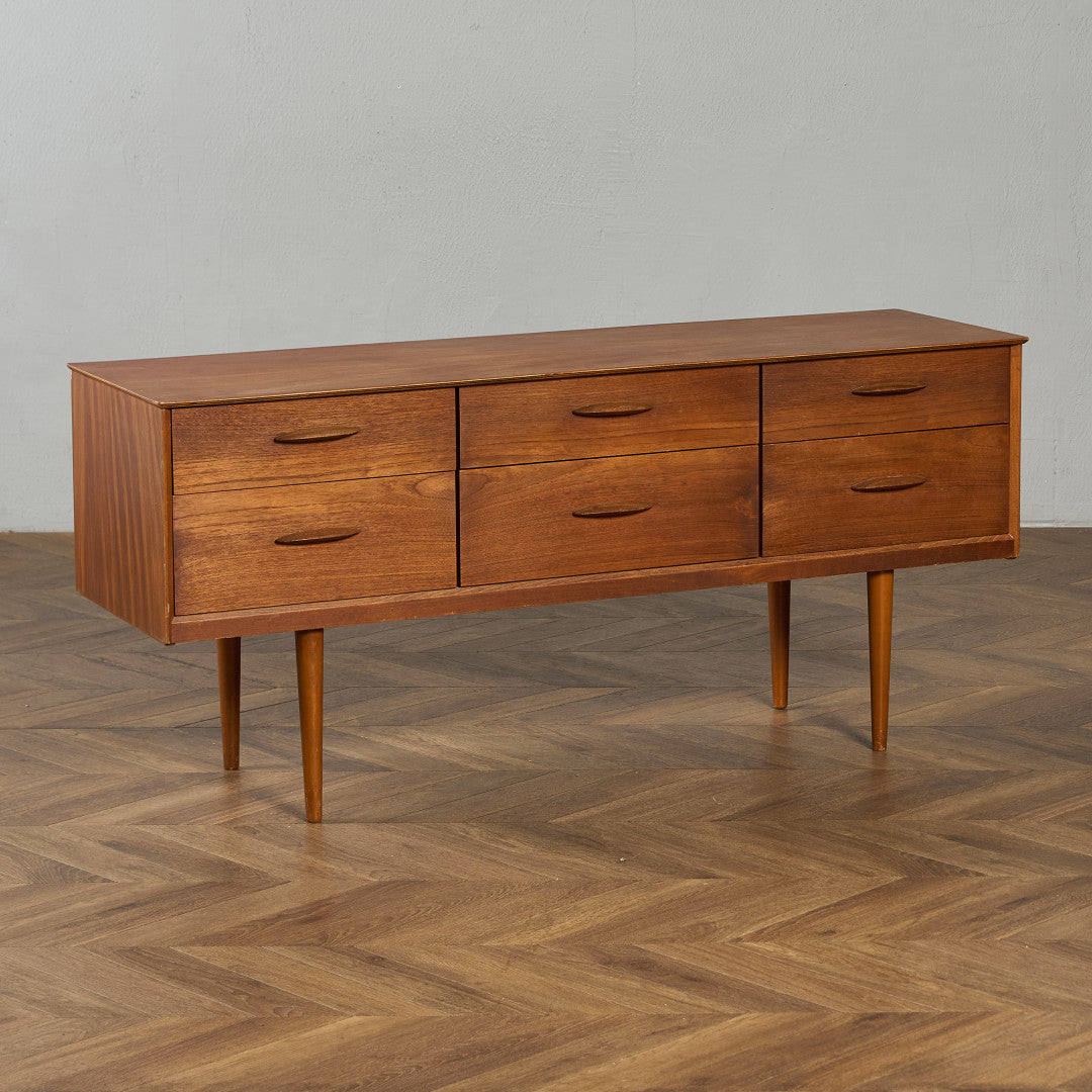 イギリス ヴィンテージ サイドボード