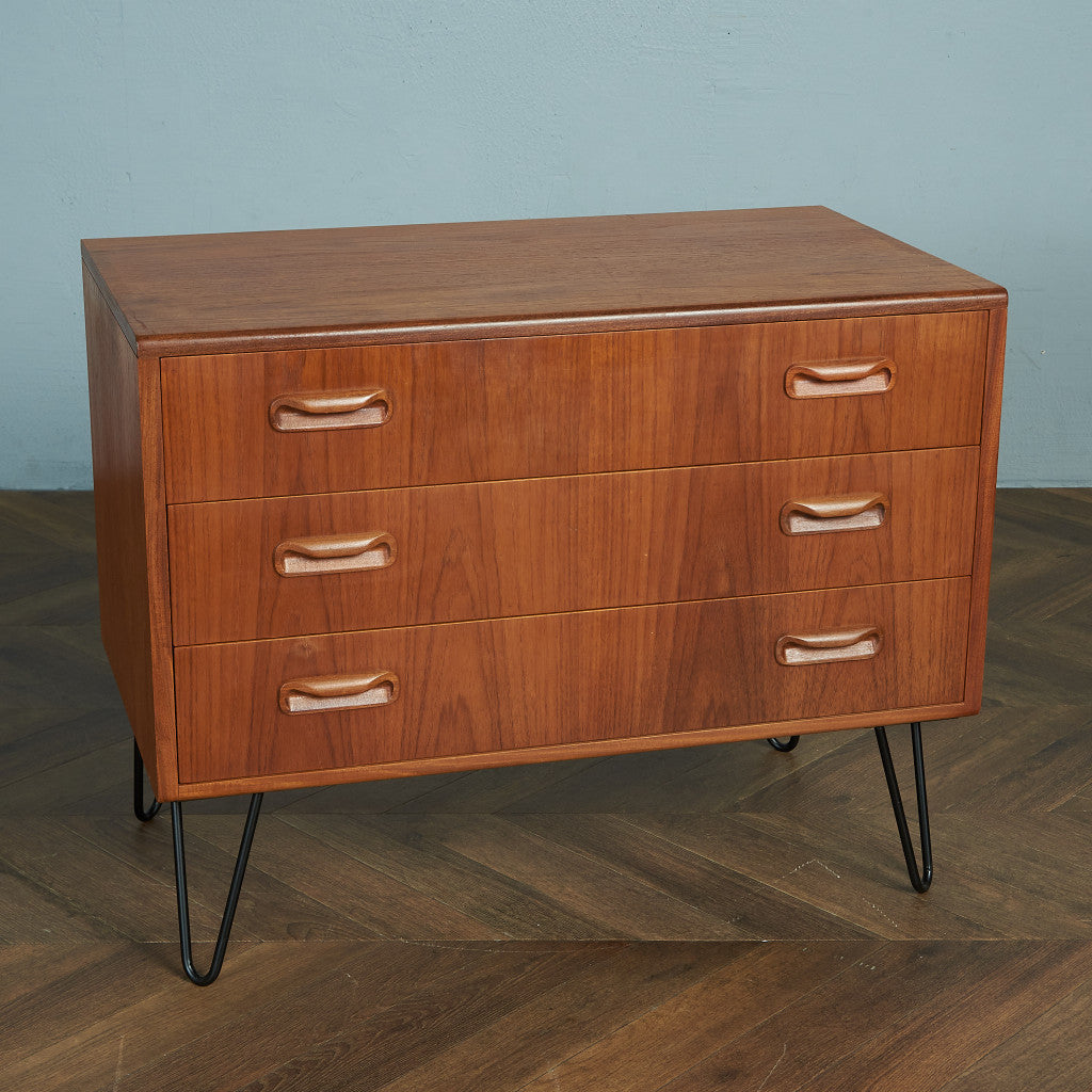 ジープラン G-PLAN Fresco 3段チェスト/カスタム アイアンレッグ