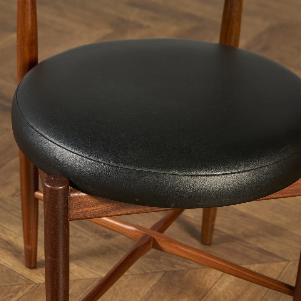 サーキュラーチェア