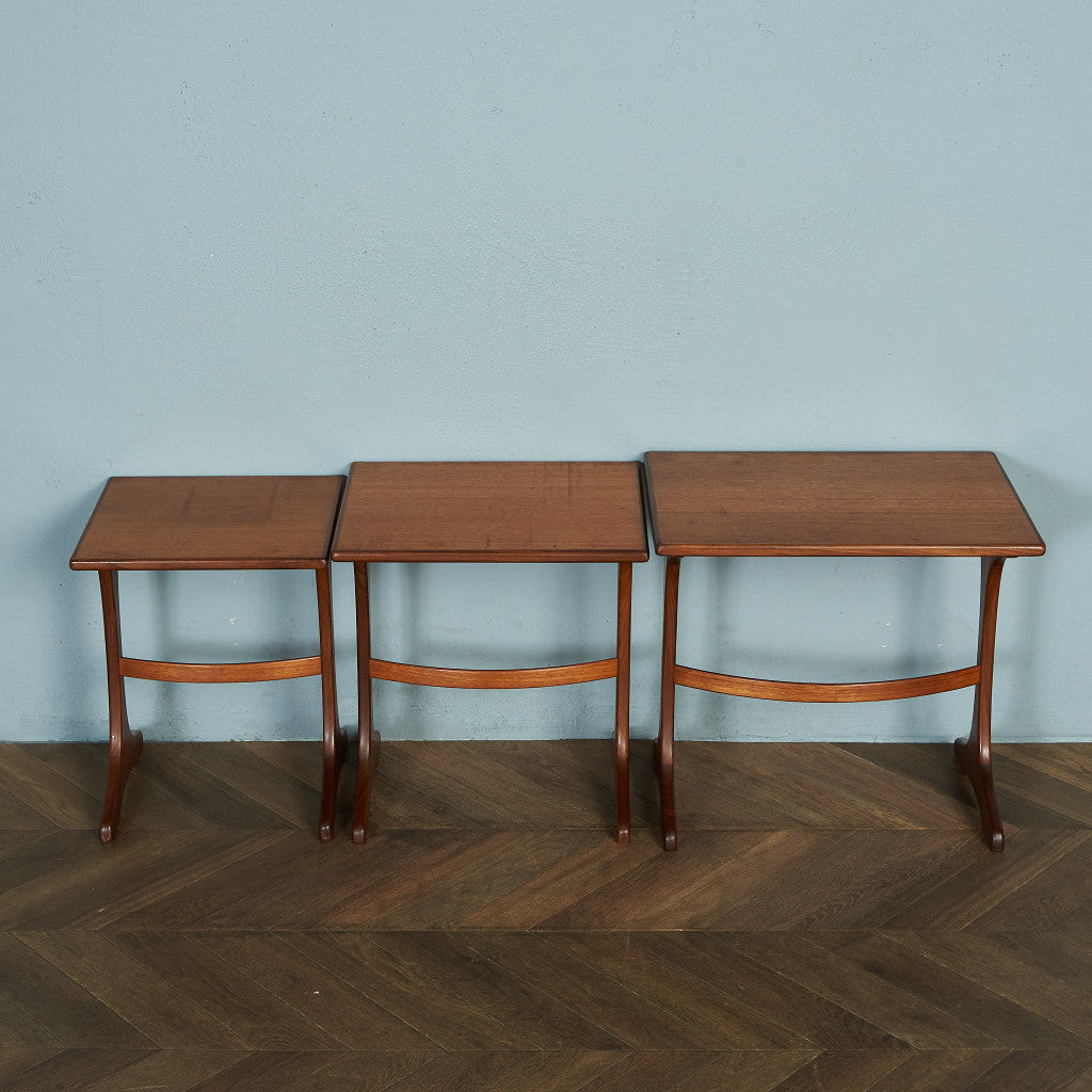 G-PLAN Vintage Nesting Table #84428 – camori ヴィンテージ家具