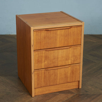 STEENS Vintage 3-Drawer Side Chest/Bedside Cabinet #83946