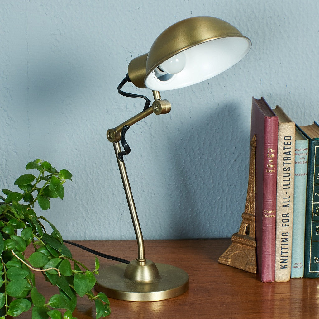 Ferreo フェレオ デスクランプ