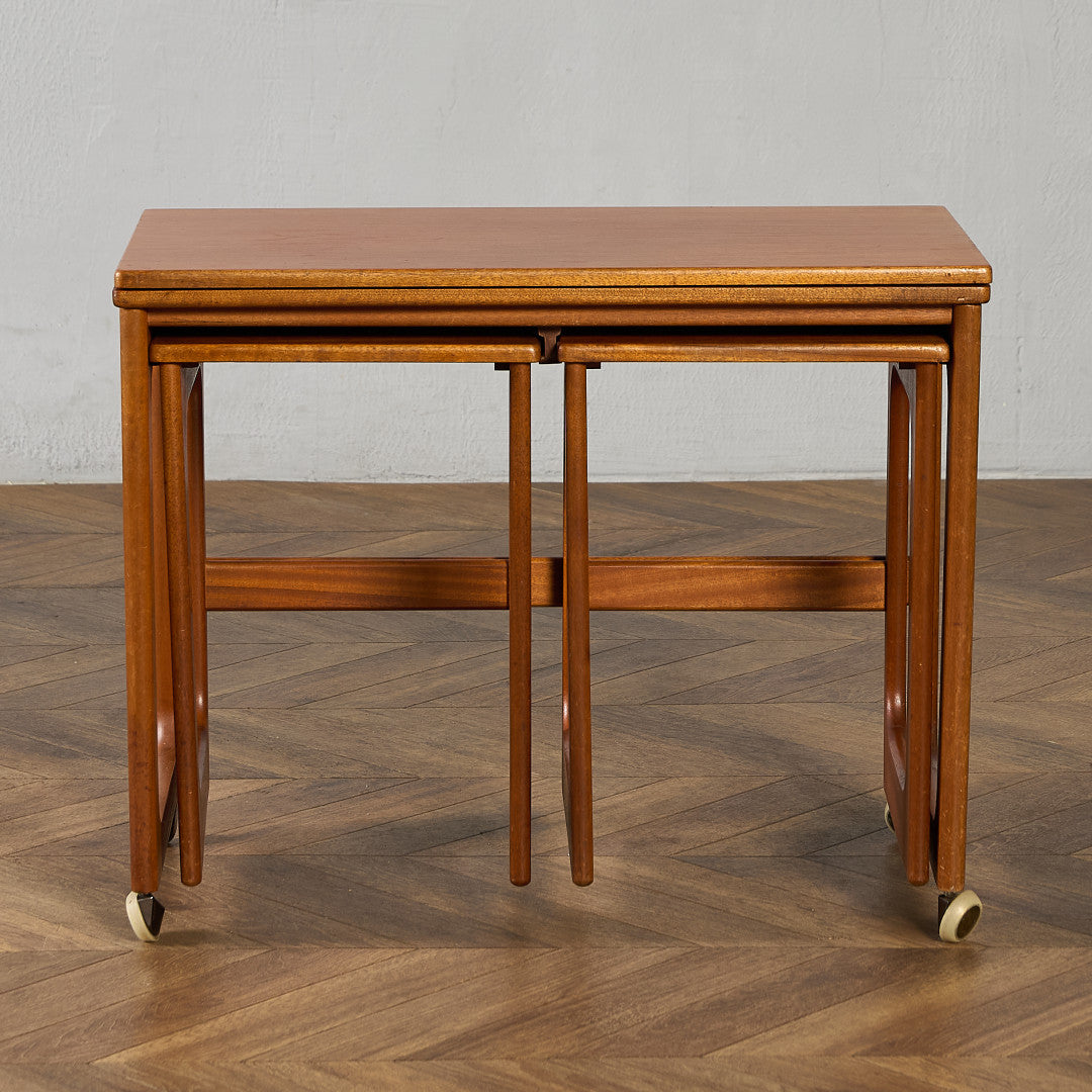 ヴィンテージ 拡張 天板付き ネストコーヒーテーブル