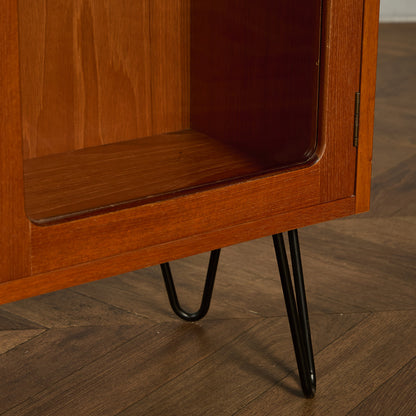 Fresco ガラス ブックケース カスタム アイアン ヘアピンレッグ