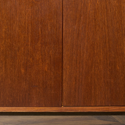 英国 ヴィンテージ キャビネット