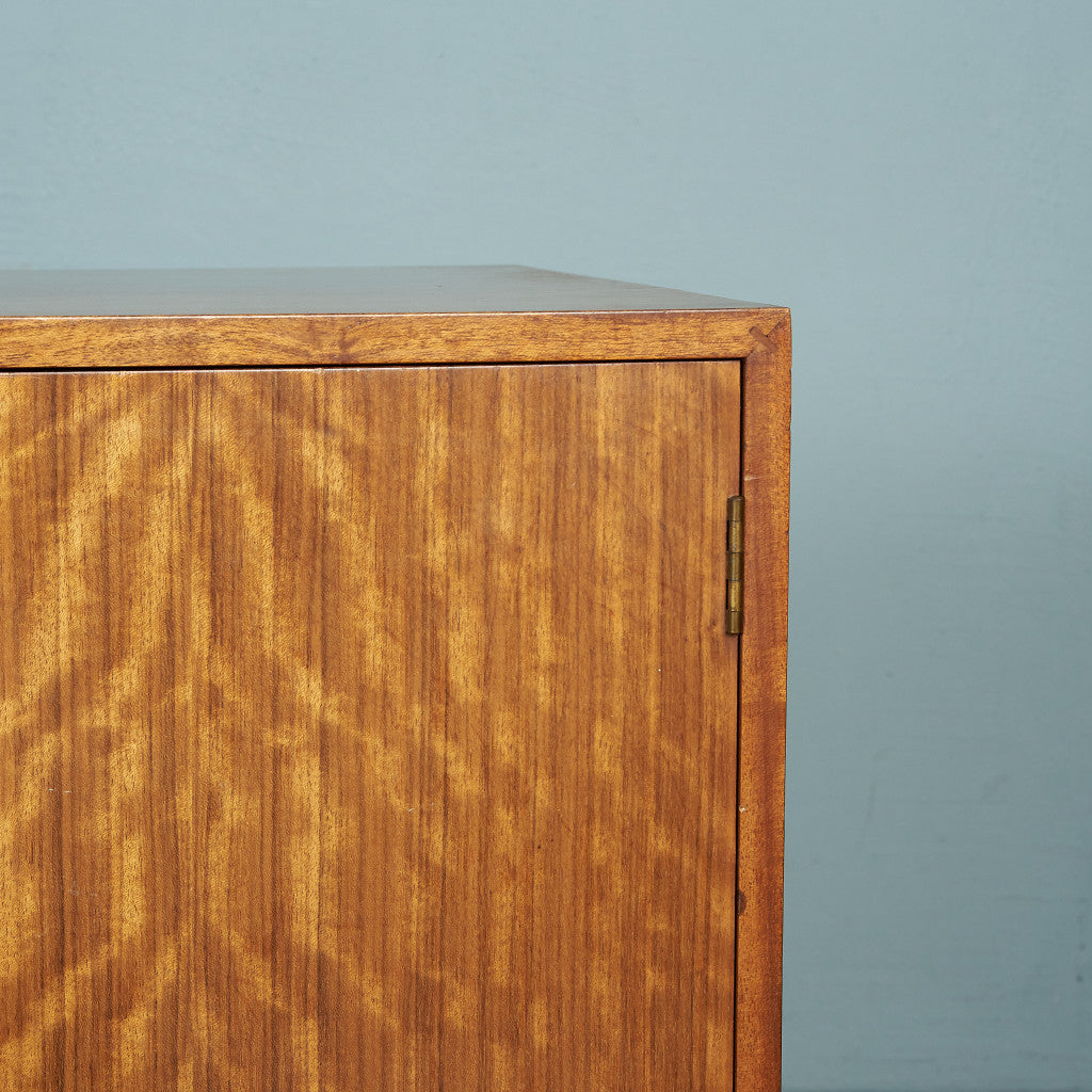 かんたろう様　イギリス　ヴィンテージ　ハーバート・E・ギブス　サイドボード ハーバート・E・ギブス Herbert E. Gibbs ヴィンテージ ナロー