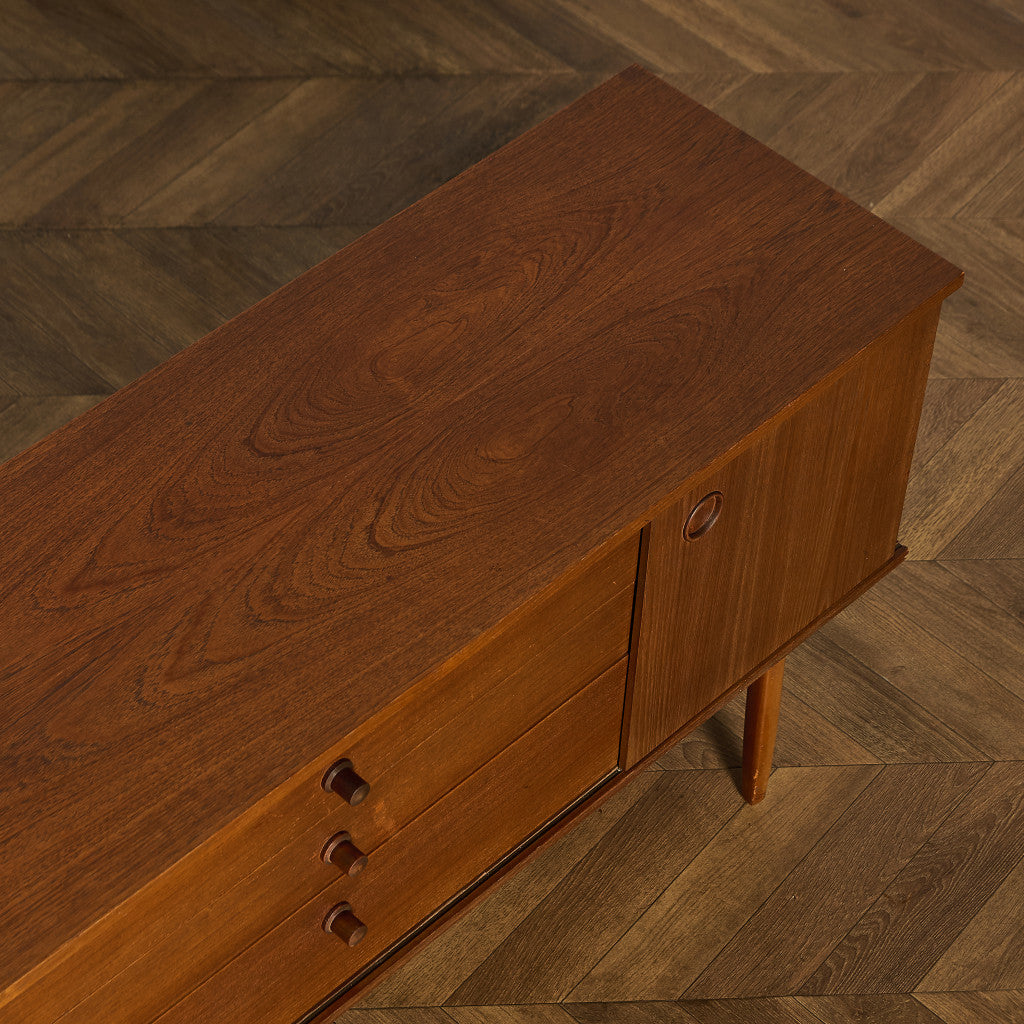 ヴィンテージ サイドボード