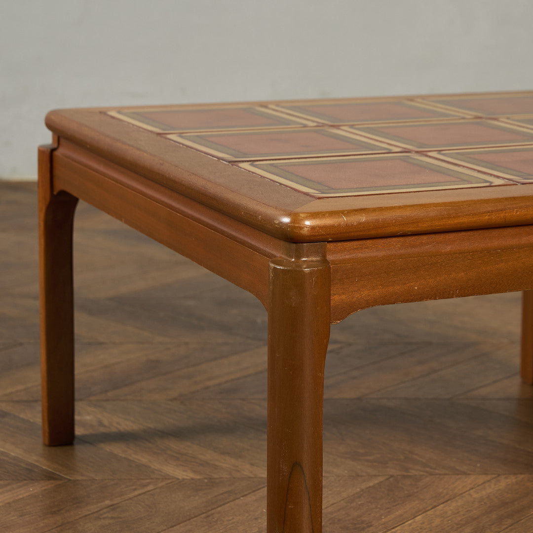 ヴィンテージ タイルトップ センターテーブル