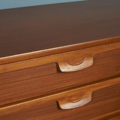 イギリスヴィンテージ サイドボード / カップボード