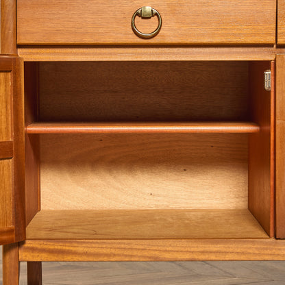 十字扉 ヴィンテージ サイドボード