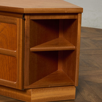 ヴィンテージ コーナー AVボード