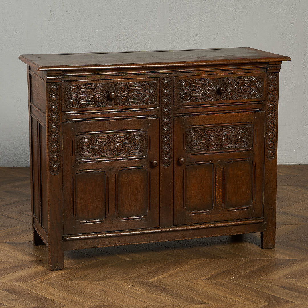 英国 クラシック キャビネット 食器棚