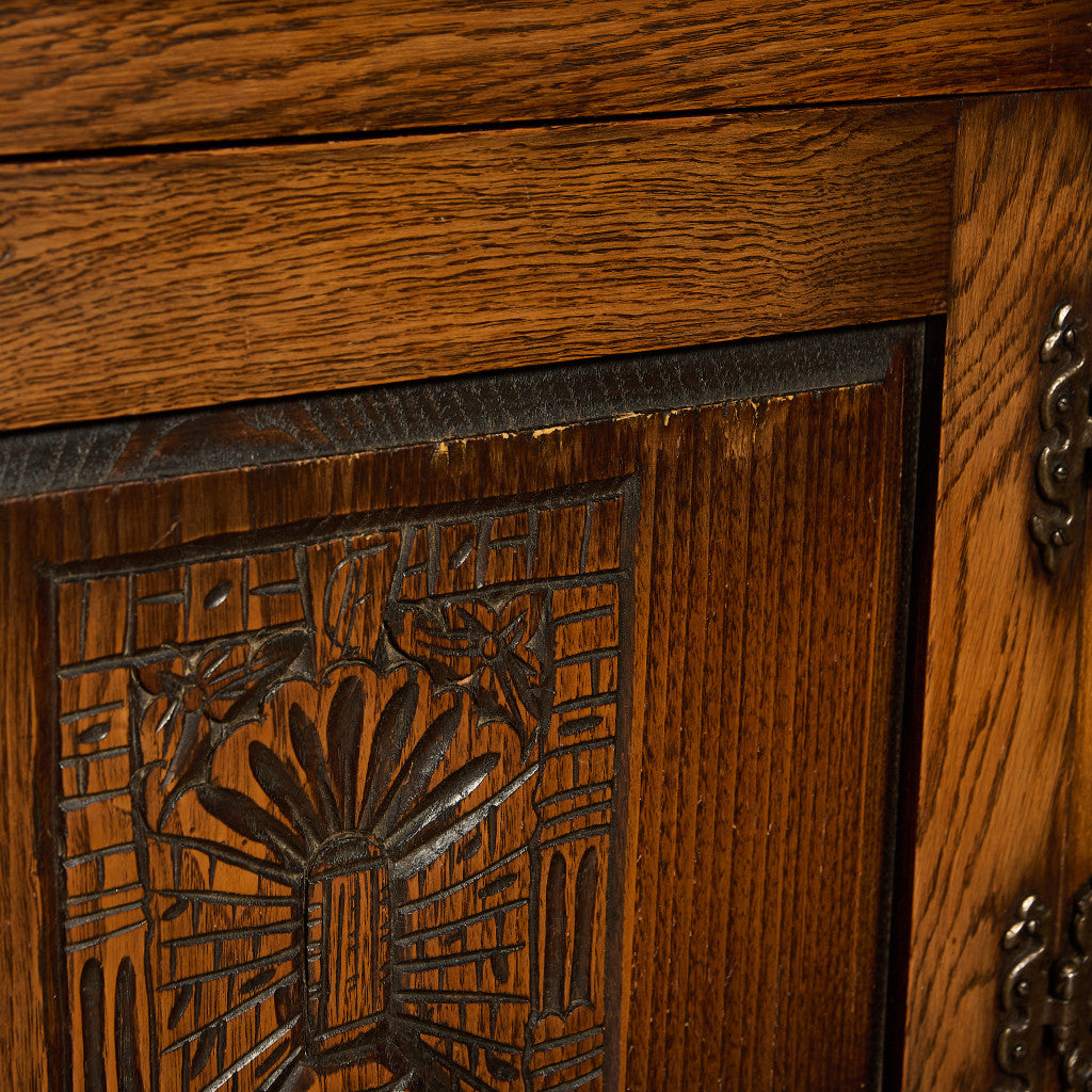 英国 クラシック キャビネット