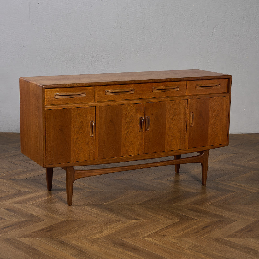 Fresco ヴィンテージ 脚付き サイドボード (4072)