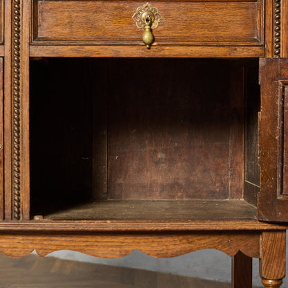 英国 クラシック ウェルシュドレッサー  食器棚