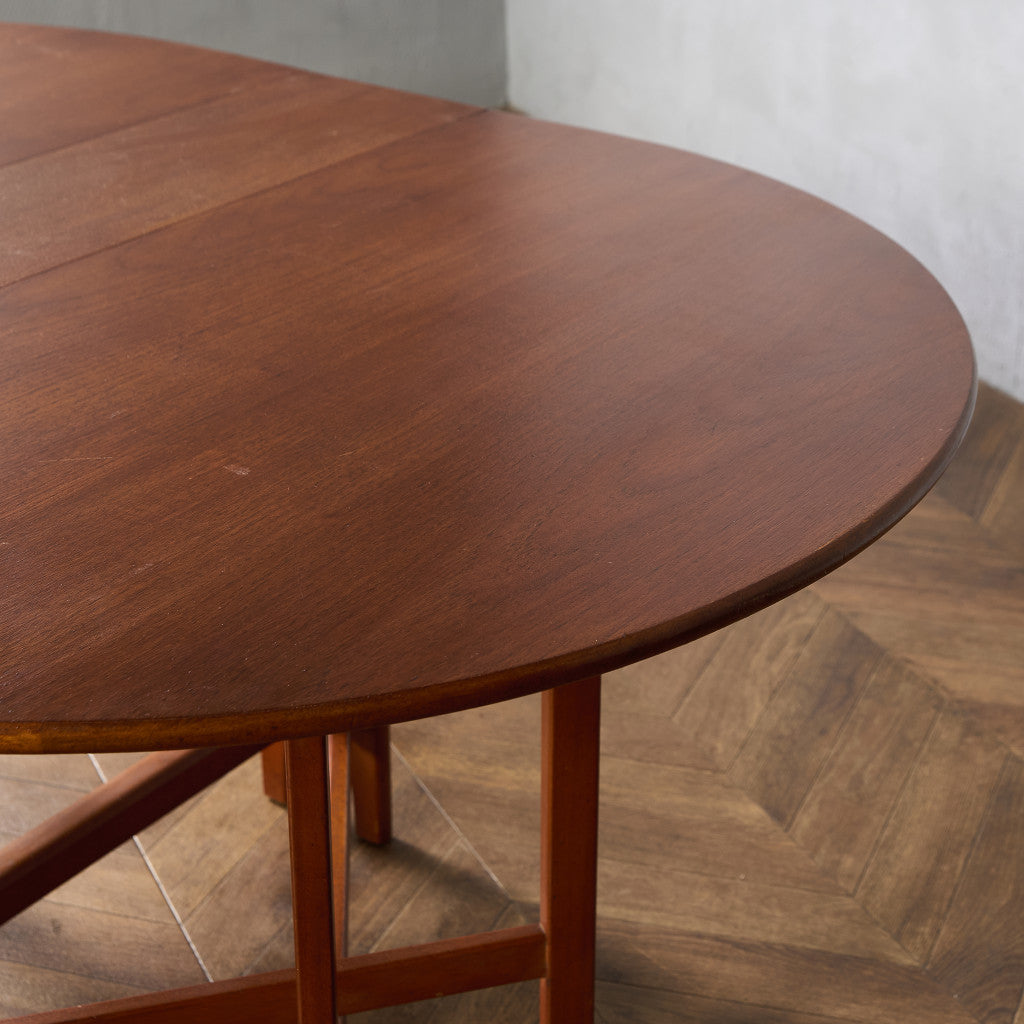 ドロップリーフゲートレッグテーブル