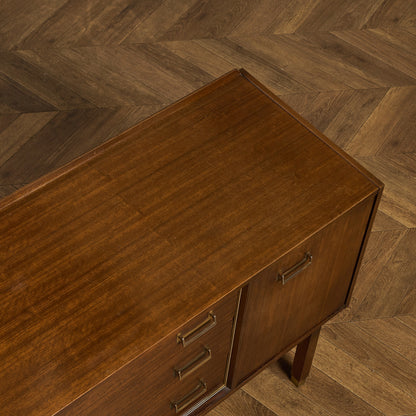 Brass-fitted Tola  ヴィンテージ サイドボード (4005)