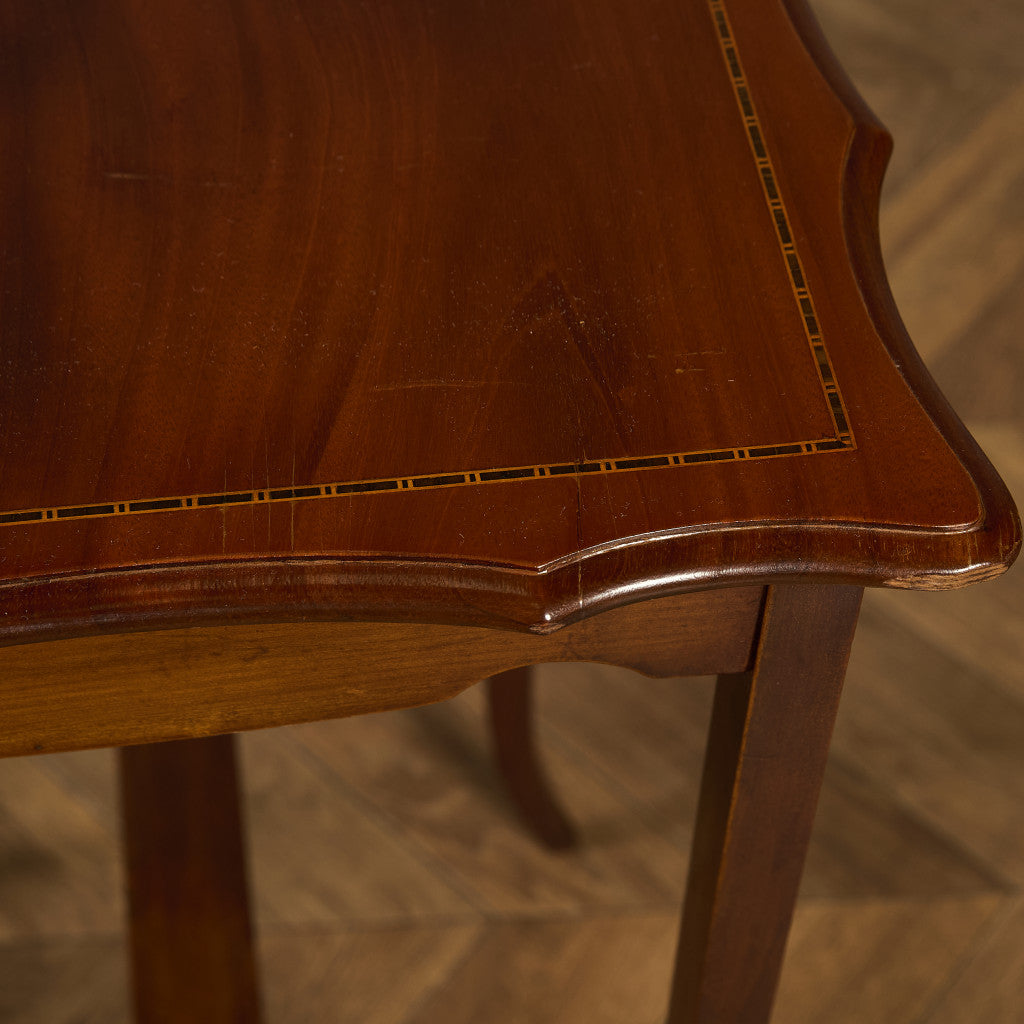 英国 クラシック ネストテーブル