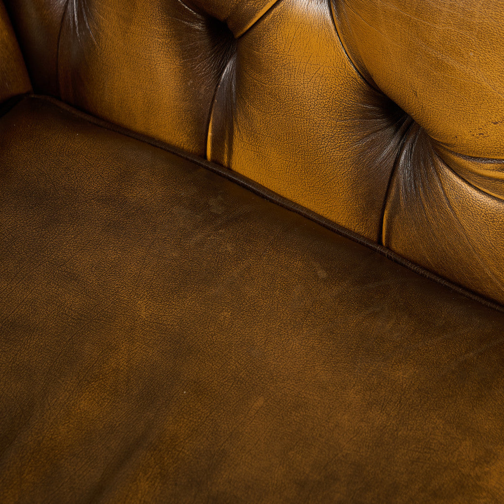 英国 クラシック チェスターフィールド ソファ