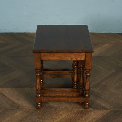 British classic oak nesting table #81756